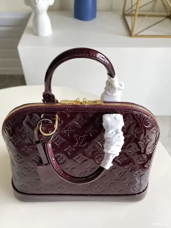 WIS LOUIS VUITTON ALMA PM 0504